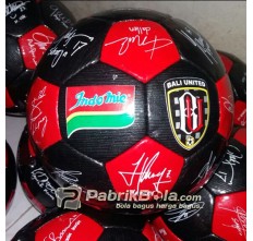 BALI UNITED
